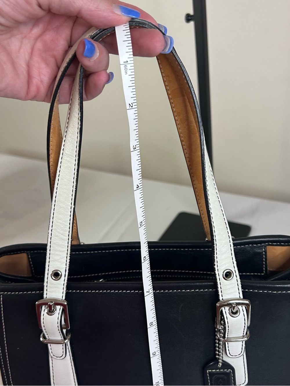 Coach Classic Two-Tone Black and White Women's Tote Bag - Picture 11 of 13